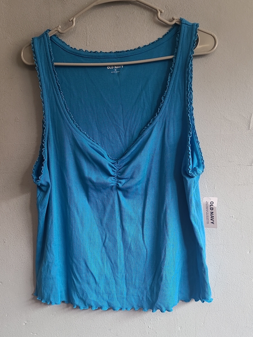 New women's 2X Old Navy blue ruched v-neck tank top slight crop ribbed shirt